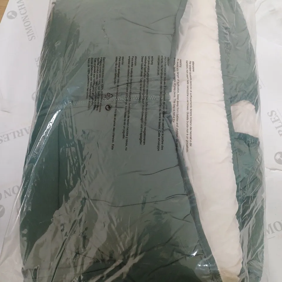 FILA HEAVY PADDED DARK FOREST COAT - UK SIZE XXL