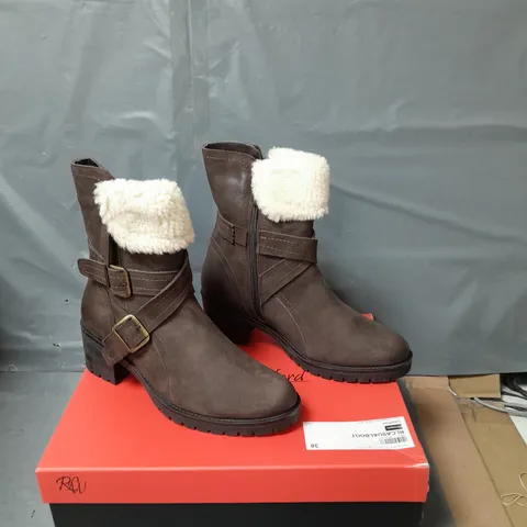 RUTH LANGSFORD CASUAL BOOT OAK SIZE 5