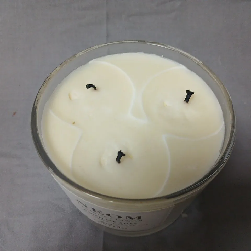 BOXED NEOM COMPLETE BLISS SCENTED CANDLE – 420G (14.8OZ), THREE-WICK