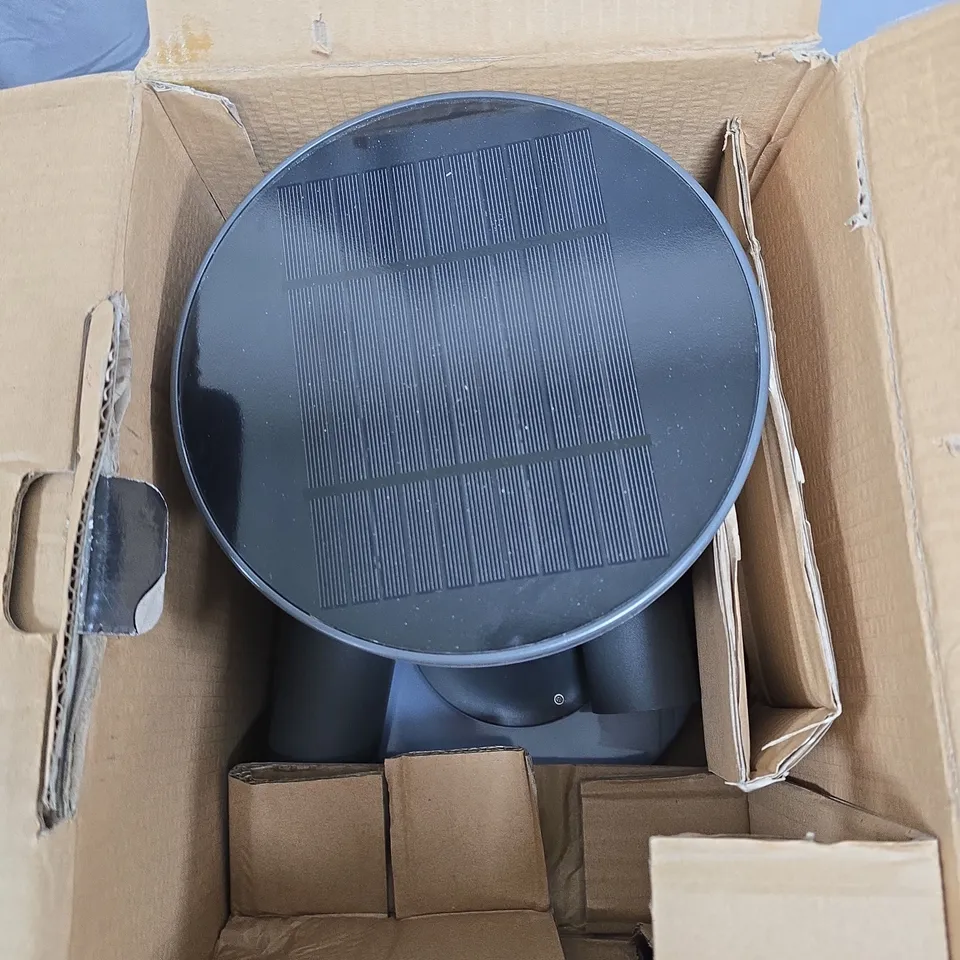 GARDEN STORIES SET OF 2 MOTION SENSOR MULTI FUNCTION SOLAR PATH LIGHT