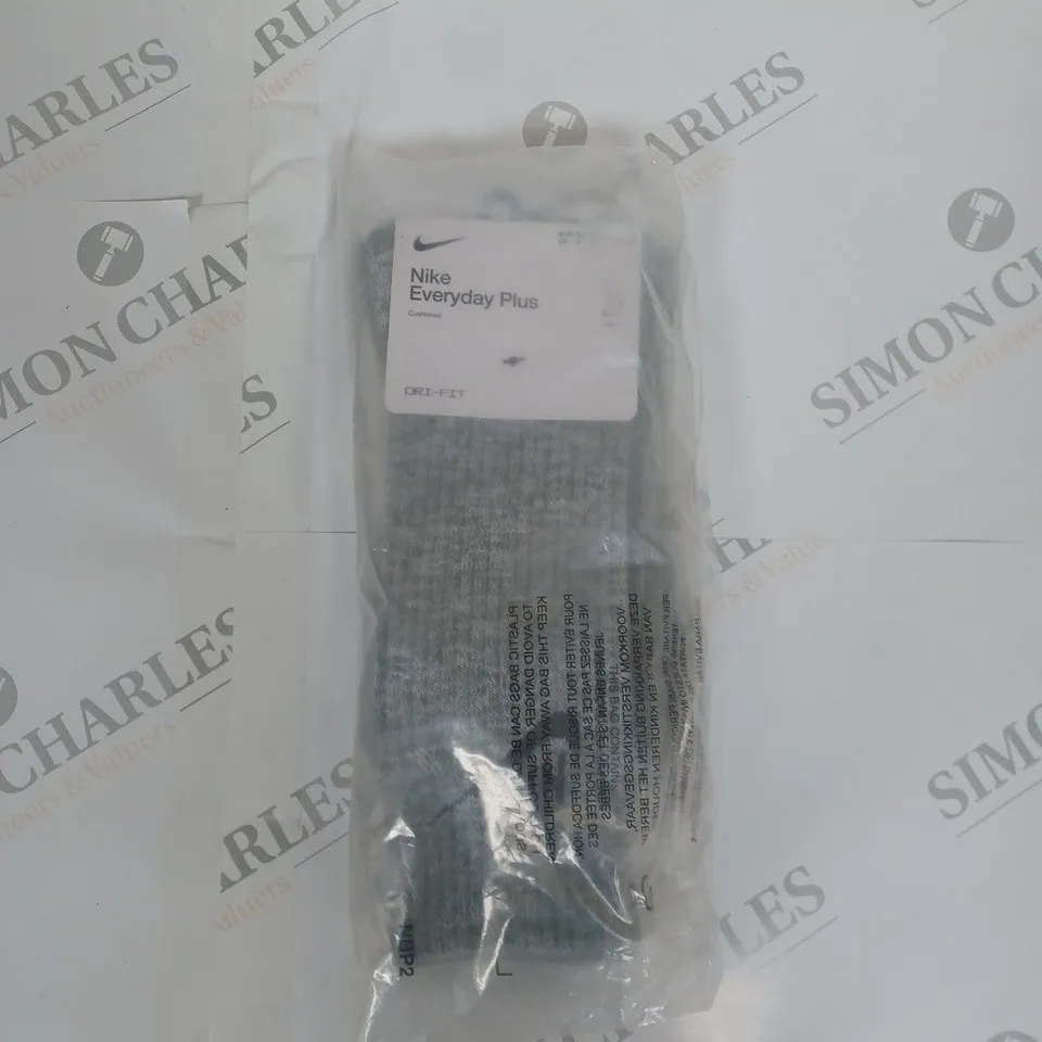 NIKE EVERYDAY PLUS CUSHIONED SOCKS 2PC INGREY SIZE L