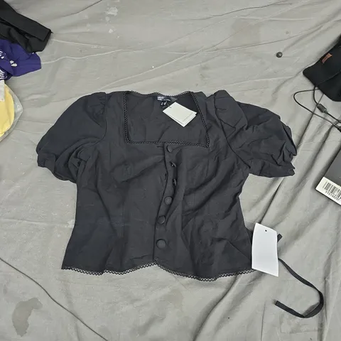 NOBODY'S CHILD BLACK CROPPED CARDIGAN WITH LACE TRIM – UK 12 (EU 40, USA 8)