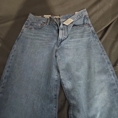 LEVI'S JEANS β LIGHT BLUE DENIM, 31X32