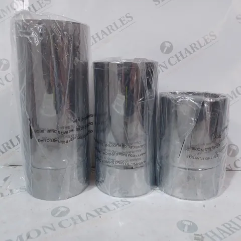 BUNDLE BERRY SET OF WIRE LIGHT GLASS CYLINDER LANTERNS