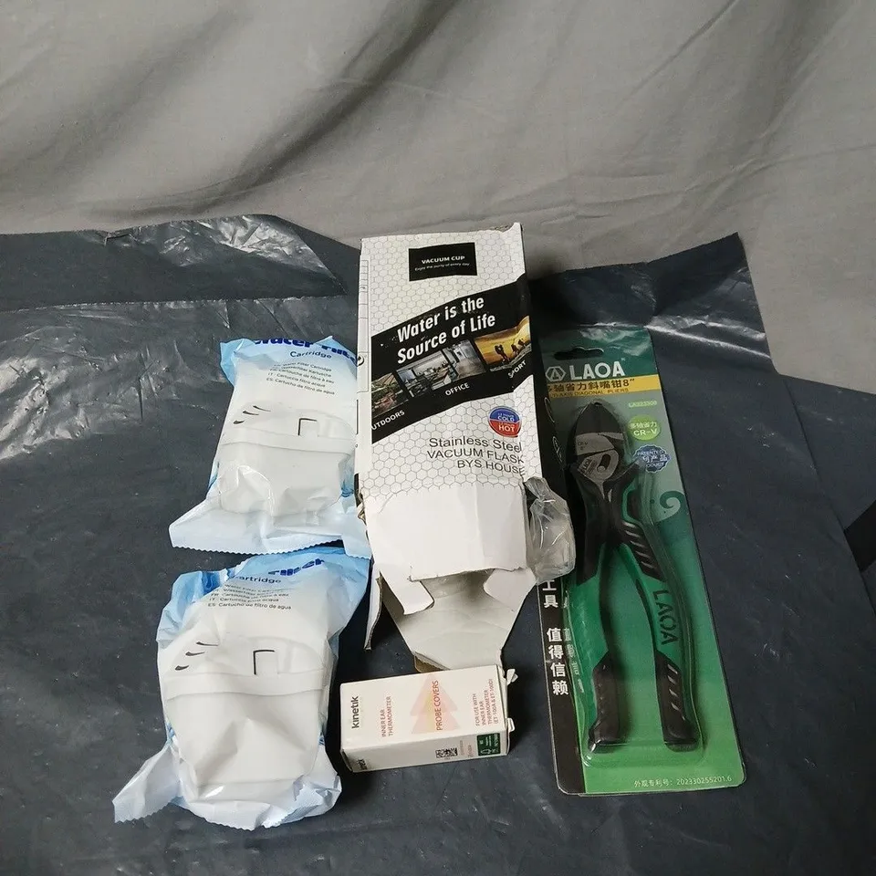 APPROXIMATELY 15 ASSORTED ITEMS TO INCLUDE VACUUM CUP, PLIERS, WATER FILTER CARTRIDGE, INNER EAR THERMOMETER ETC