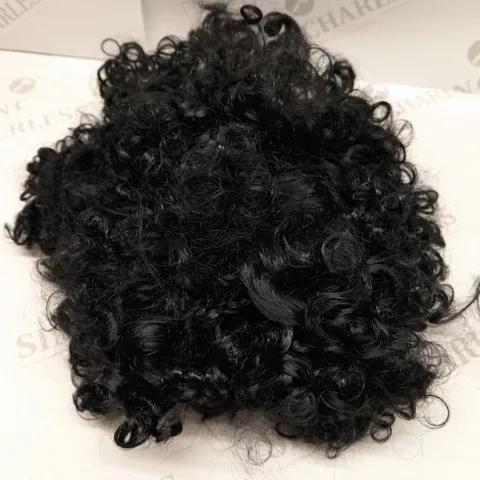 APPROXIMATELY 8 BRAND NEW 21 FASHION WOMENS WIGS