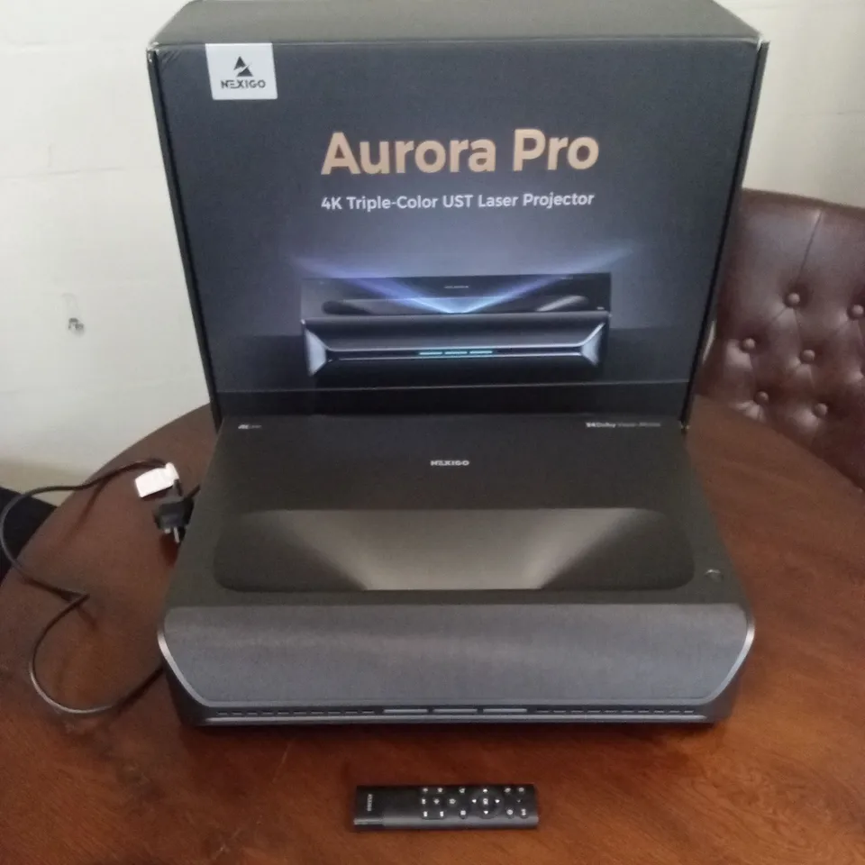 BOXED NEXIGO AURORA PRO, ULTRA SHORT THROW 4K TRI-COLOR LASER PROJECTOR, 2400 LUMENS // MODEL: PJ92 RRP £1699