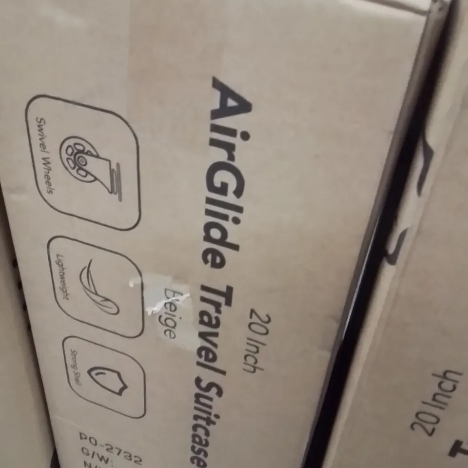 BOXED LUGG AIRGLIDE TRAVEL SUITCASE BEIGE 