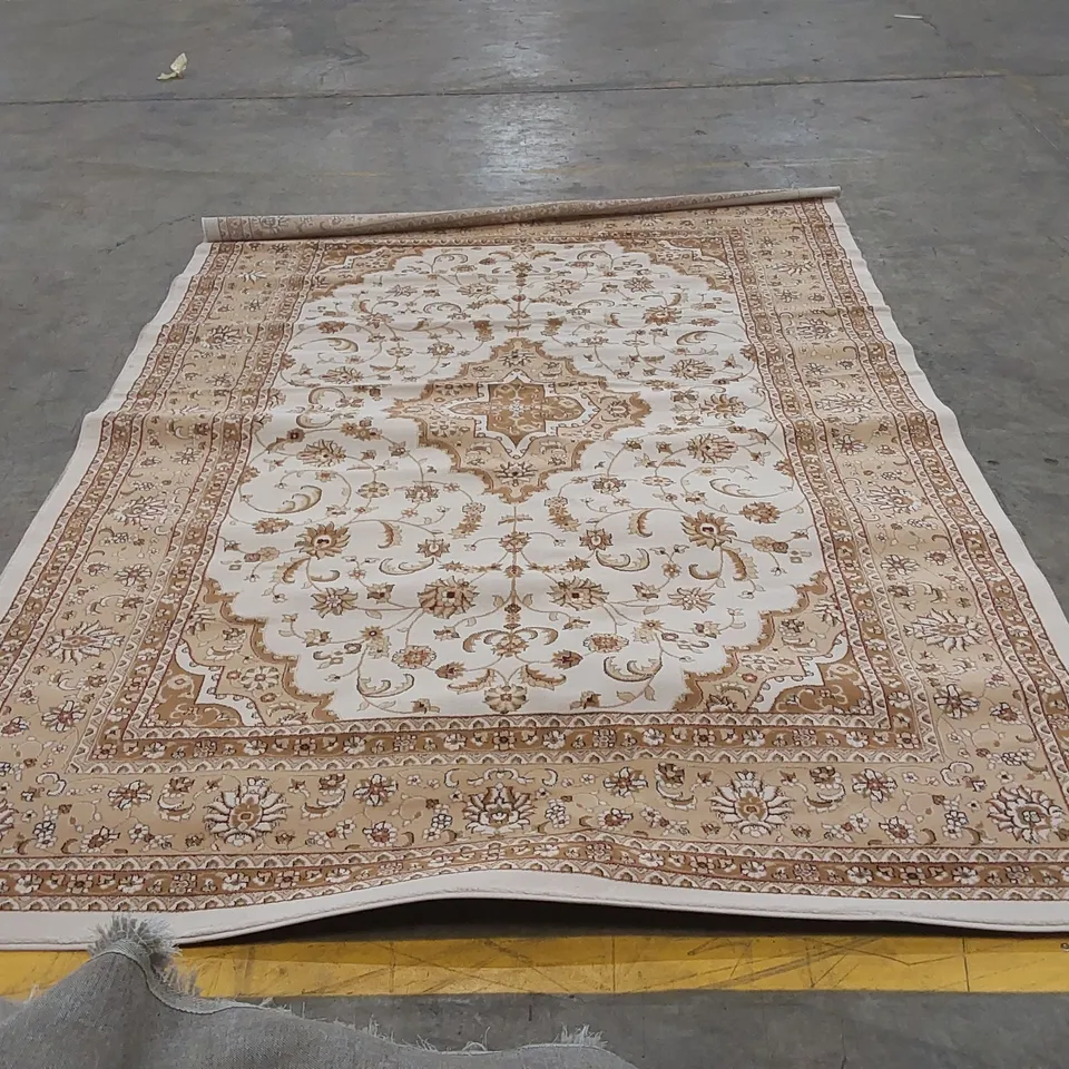 QUALITY DESIGNER PATTERNED AREA RUG - APPROXIMATELY 340 x 240cm