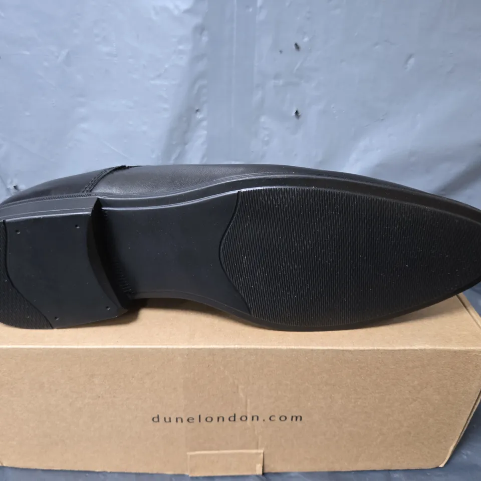 BOXED PAIR OF DUNE LONDON PLAIN TOE GIBSON SHOES IN BLACK LEATHER - SIZE 11