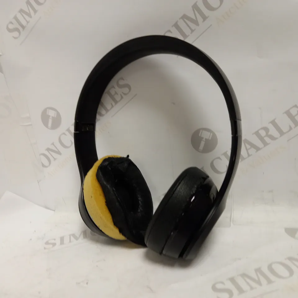 BEATS SOLO HEADPHONES