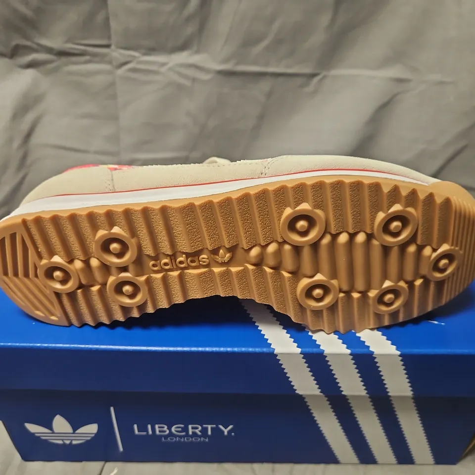 BOXED ADIDAS ORIGINALS SL72 RS J FLORAL SNEAKERS – SIZE UK 6