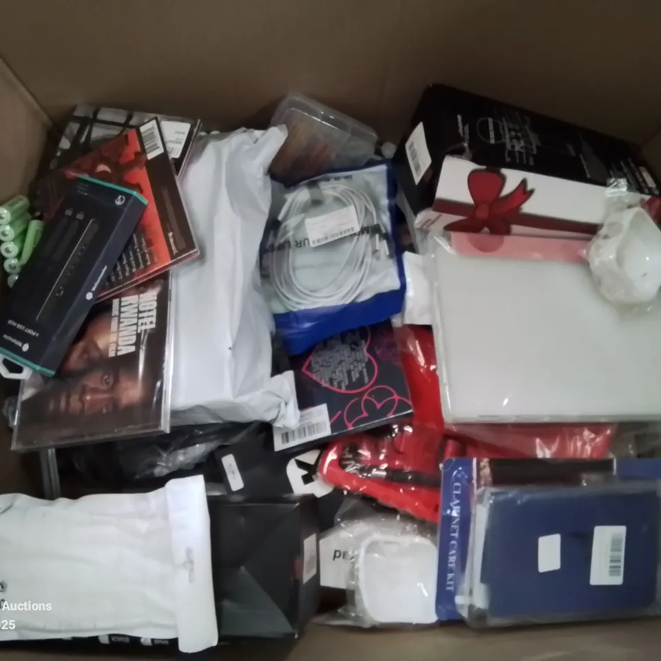 BOX CONTAINING LARGE AMOUNT OF BOXED ELECTRICAL ITEMS TO INCLUDE: GAMING HEADPHONES, KARAOKE MICROPHONE, PHONE CASES, SCREEN PROTECTION COVERS ETC.