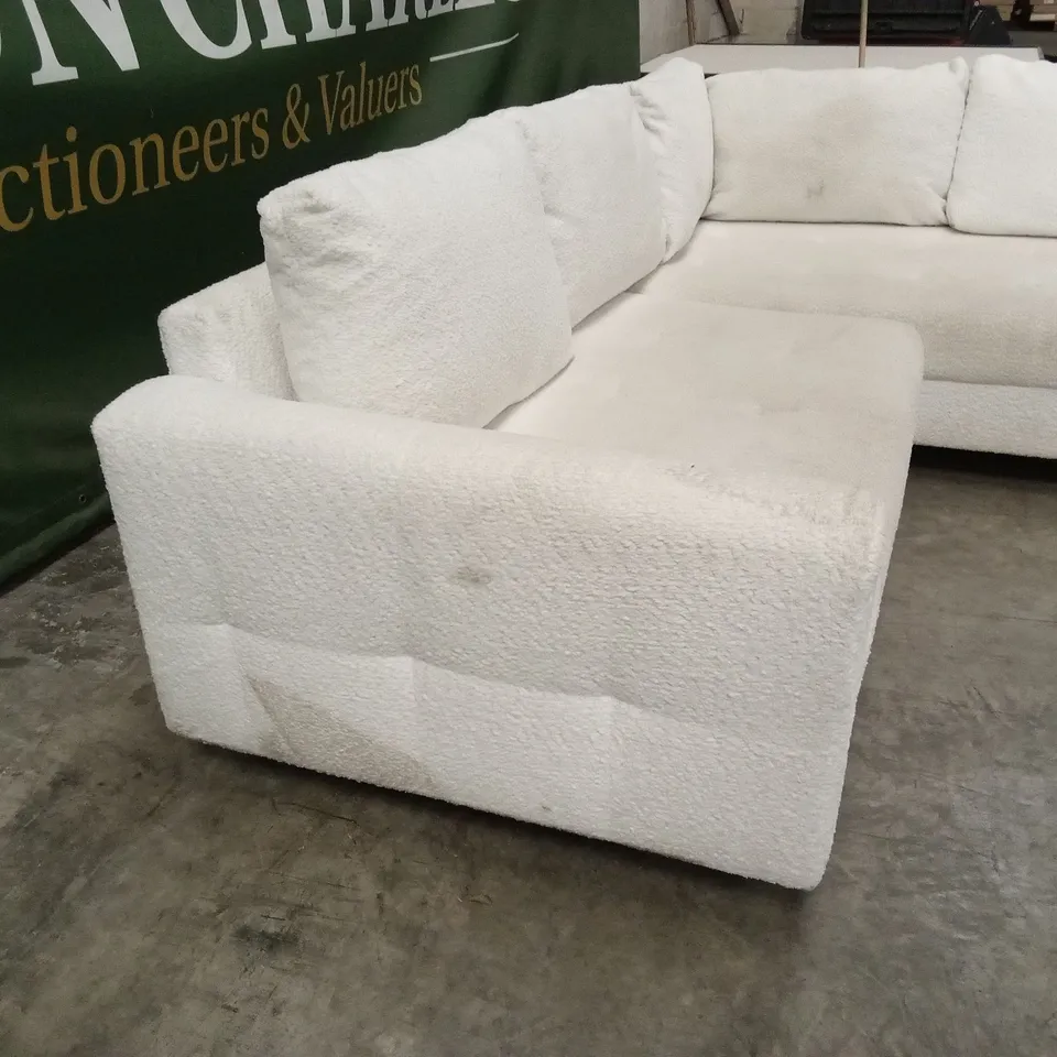 RUNE RIGHT HAND FABRIC CORNER - NATURAL RRP £1099