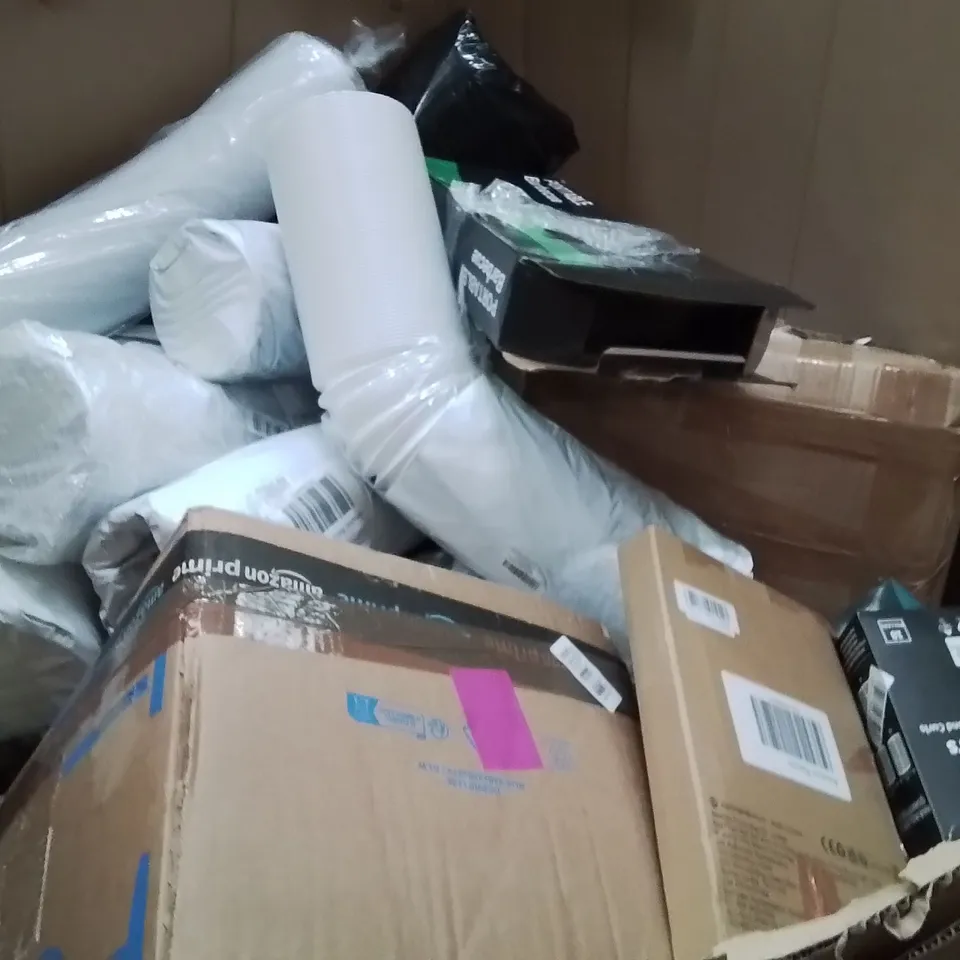 PALLET OF ASSORTED HOUSEHOLD GOODS AND PRODUCTS TO INCLUDE;PORTABLE BARBECUE,KNEE SUPPORT PADS,SELF GRIP HAIR ROLLERS