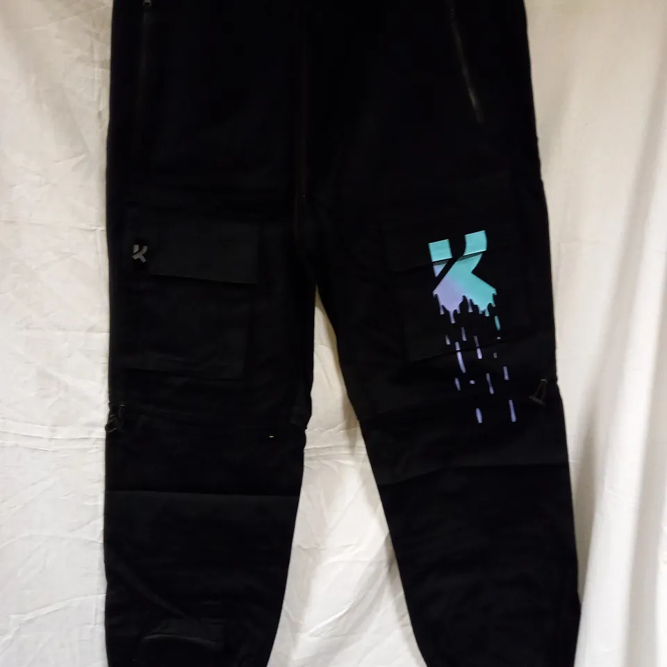 BRAND NEW KOI THE SPRINKLE WOMENS BAGGY CARGO TROUSERS, BLACK - MEDIUM