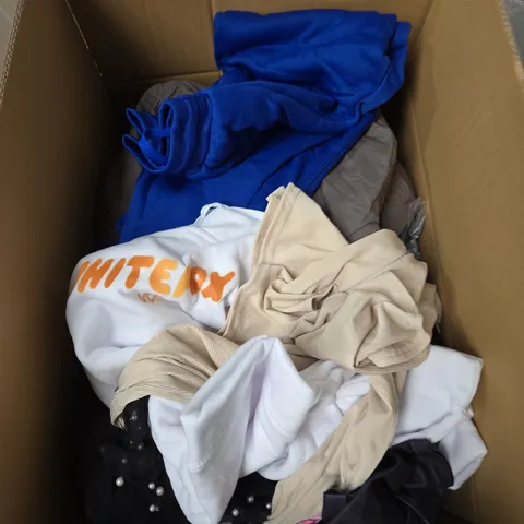 LARGE BOX OF ASSORTED CLOTHING ITEMS IN VARIOUS SIZES, STYLES AND COLOUR 