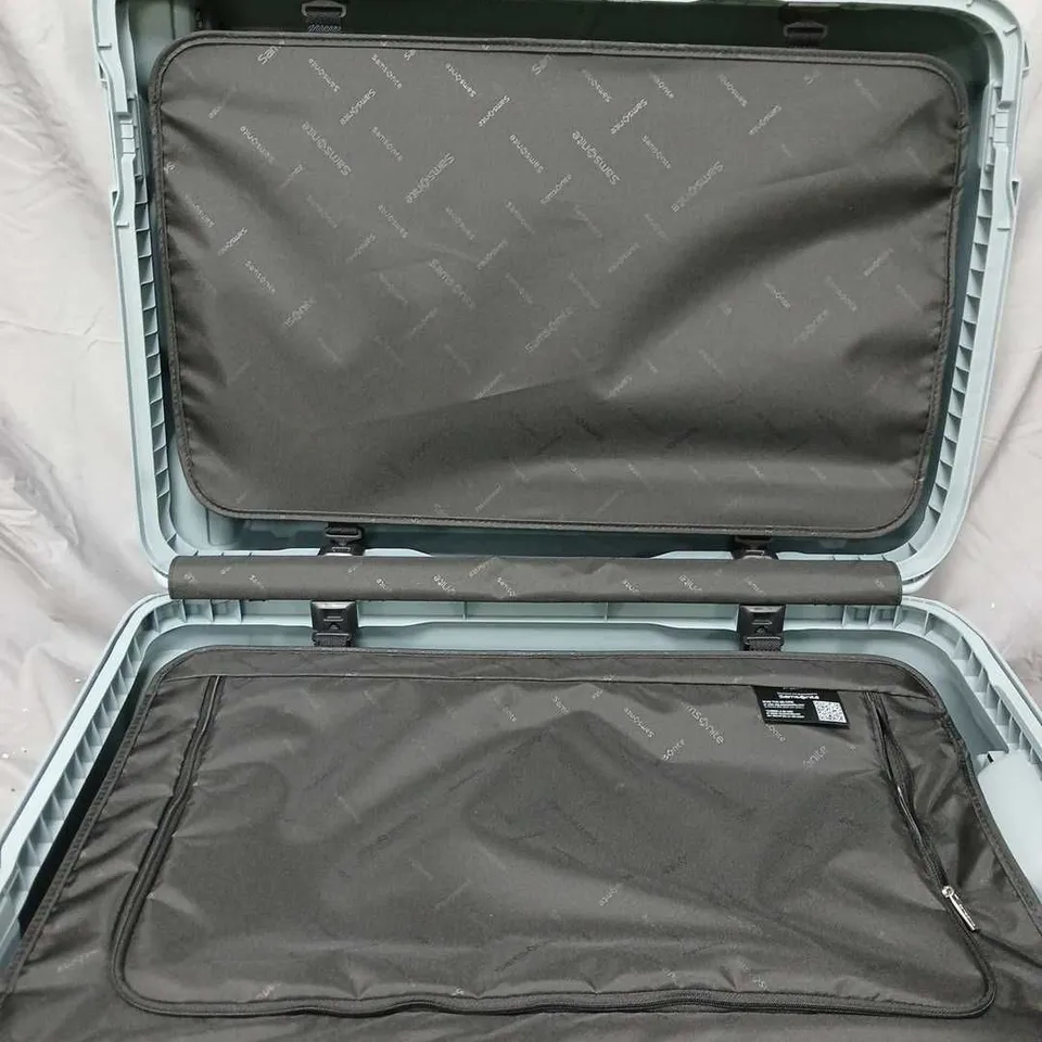 SAMSONITE MAGNUM ECO SPINNER SUITCASE IN ICE BLUE - 82L