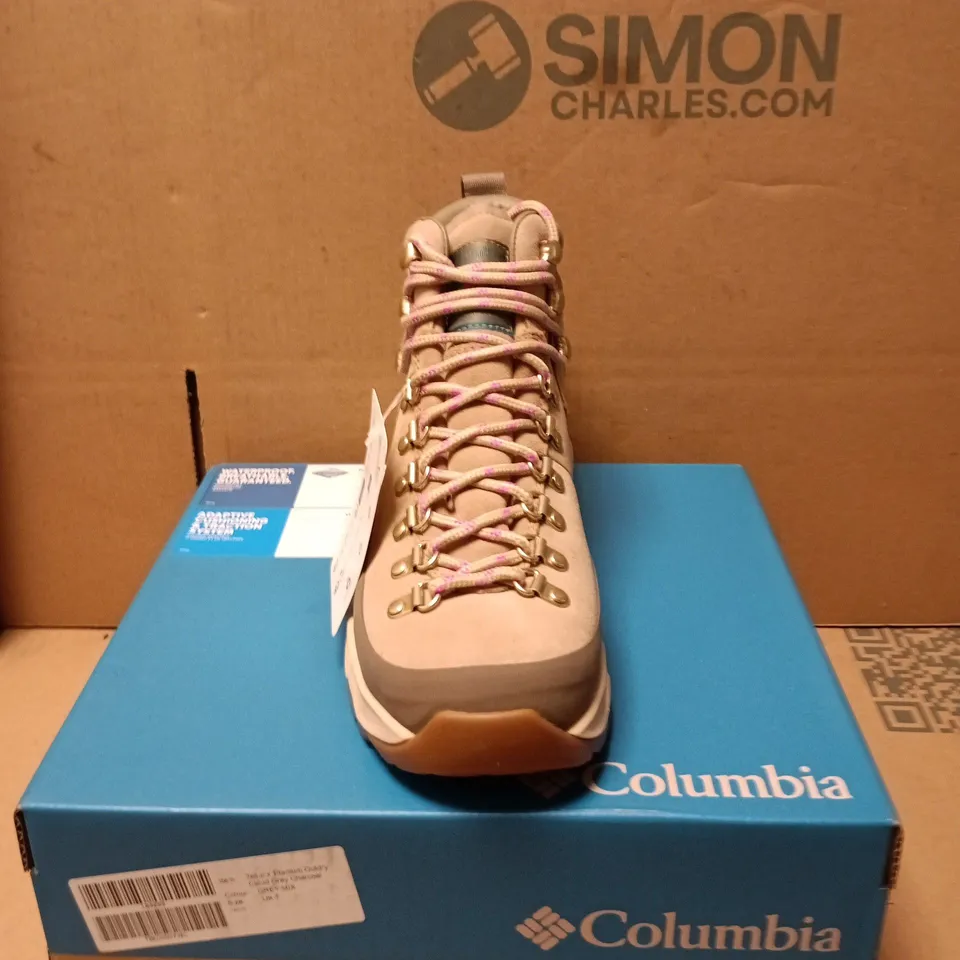 COLUMBIA NEWTON ALPINE PT WOMEN'S HIKING BOOTS – UK 7 (EU 38) OXFORD TAN