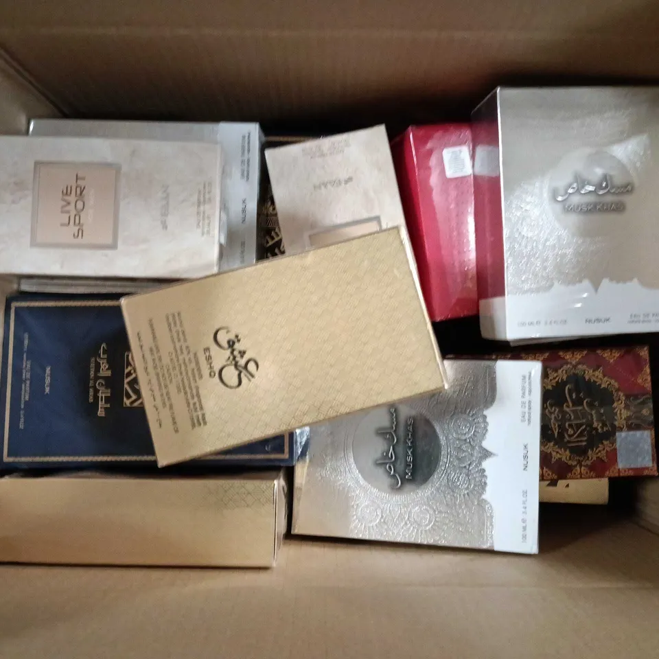 APPROXIMATELY 15 ASSORTED BOXED FRAGRANCES TO INCLUDE NUSUK ESHQ EAU DE PARFUM, FAAN LIVE SPORT EAU DE PARFUM, NUSUK SULTAN AL ARAB EAU DE PARFUM, ETC - COLLECTION ONLY