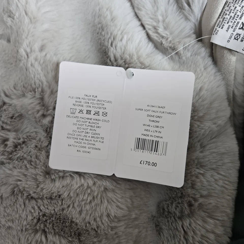 FAUX FUR THROW – DOVE GREY, W140 X L200 CM