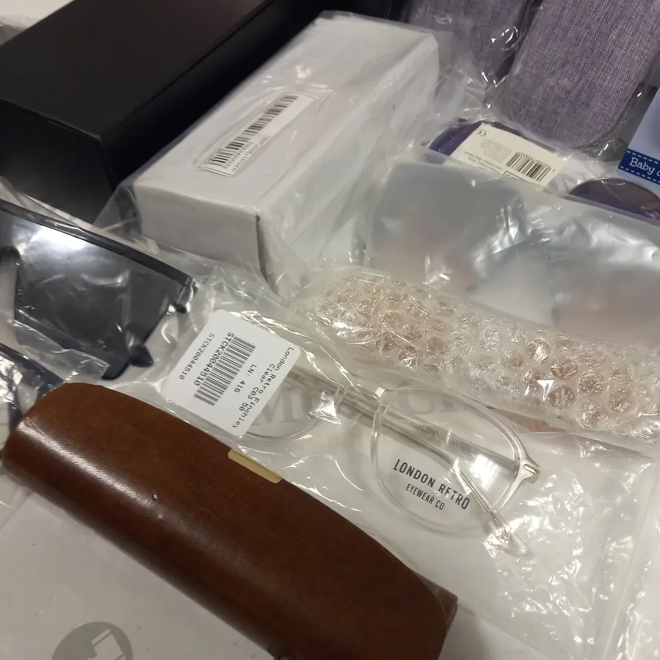 LOT OF ASSORTED GLASSES TO INCLUDE ATTCL EYEWEAR, ESSNTL FRAMES AND JOJO MAMAN BEBE