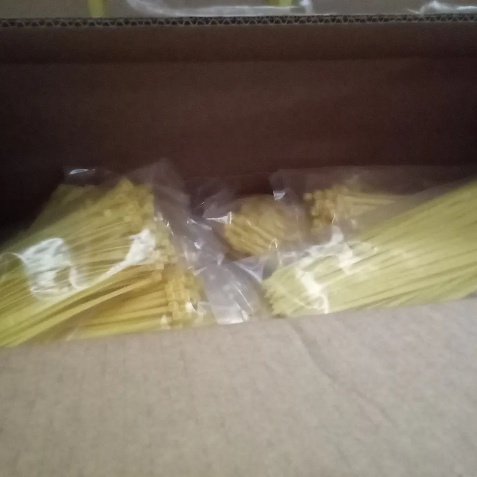 PALLET OF ASSORTED ZIP TIES COMING IN DIFFERENT COLOURS 