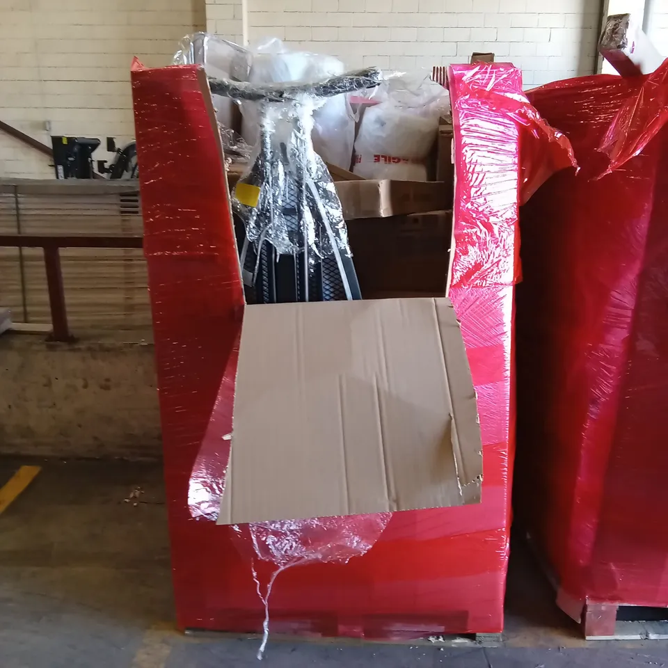 PALLET OF ASSORTED HOUSEHOLD GOODS AND PRODUCTS TO INCLUDE; IRONING BOARD, EXTENDABLE WATER BRUSHES, WALL MOUNTED MIRROR ETC