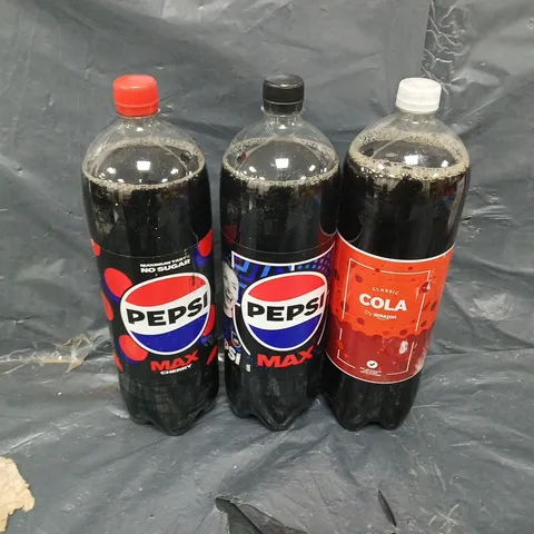 APPROXIMATELY 5 ASSORTED FOOD &DRINK ITEMS TO INCLUDE - COLA AND PEPSI MAX  - COLLECTION ONLY 