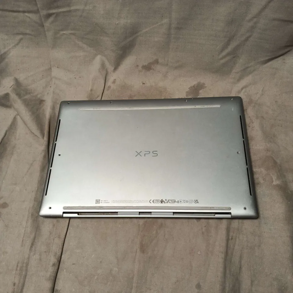 DELL XPS INTEL EVO LAPTOP