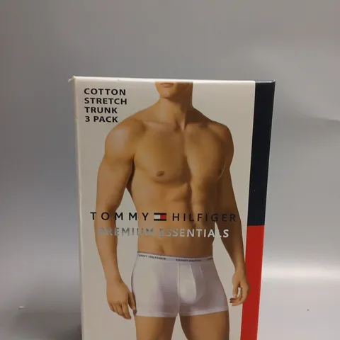 TOMMY HILFIGER 3 PACK PREMIUM ESSENTIAL TRUNKS - BLACK/GREY HEATHER/WHITETOMMY HILFIGER 3 PACK PREMIUM ESSENTIAL TRUNKS - BLACK/GREY HEATHER/WHITE