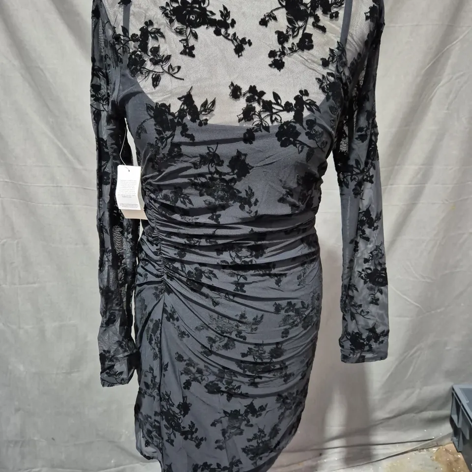 ABERCROMBIE & FITCH TWO LAYER MESH FLORAL RUCHED DRESS IN BLACK SIZE S