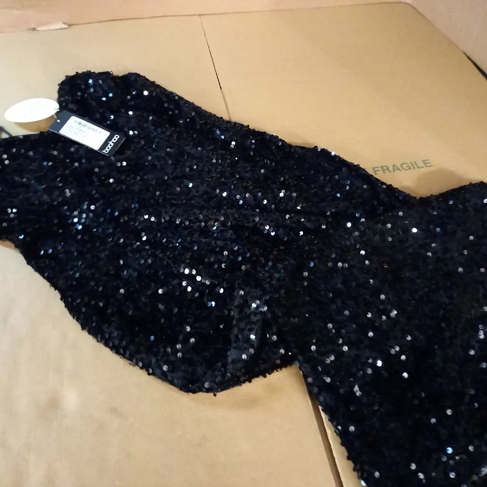 BOOHOO TALL VELVET SEQUIN STRAPPY BODYCON MIDI DRESS - 12