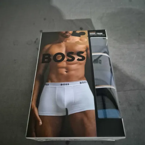 HUGO BOSS MEN'S BOXER BRIEFS  - BOXED PACK OF 3 - SIZE M