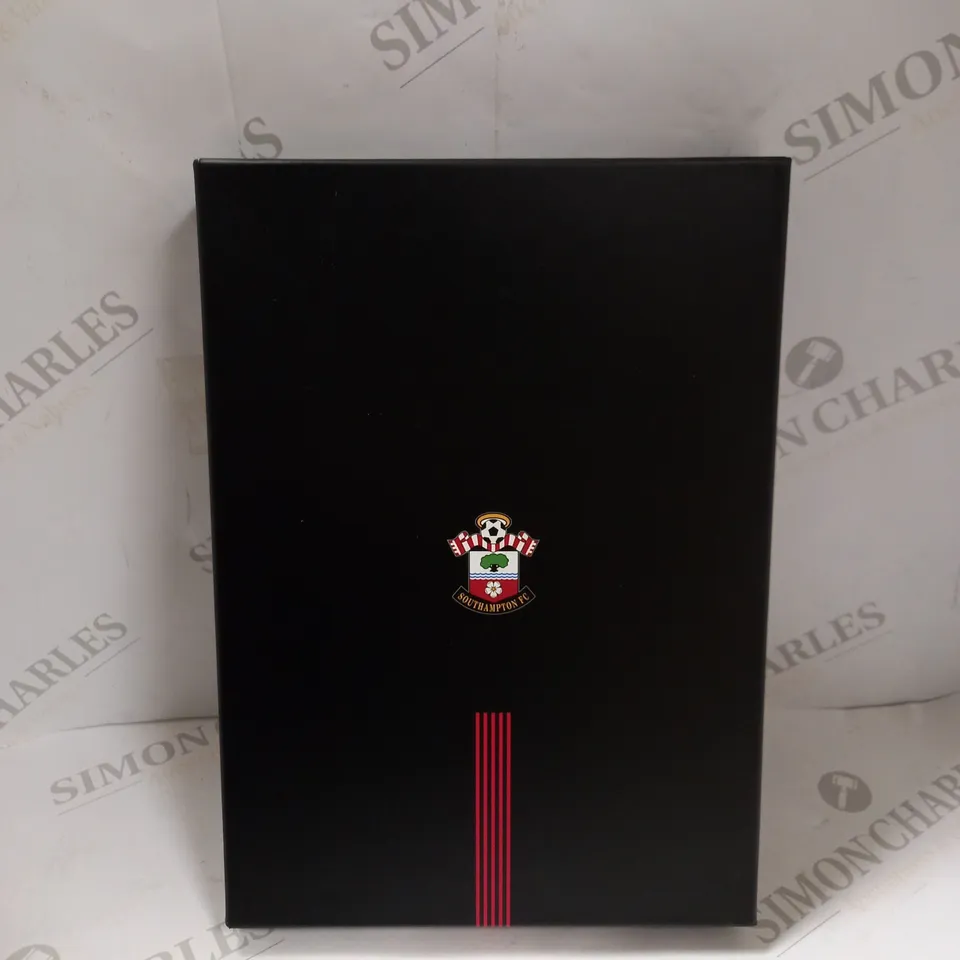SOUTHAMPTON FC SIGNED 21/22 HOME SHIRT