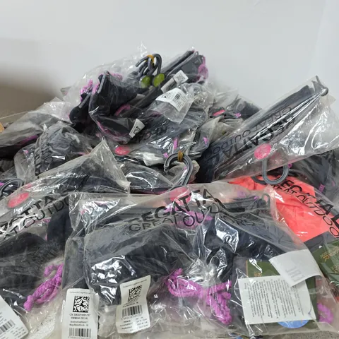BOX OF APPROXIMATELY 34 BRAND NEW REGATTA CLOTHING ITEMS IN VARIOUS STYLES , COLOURS AND SIZES