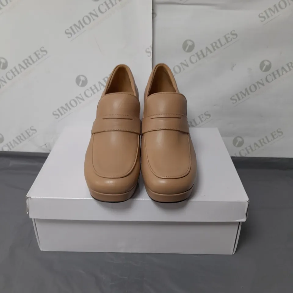& OTHER STORIES LADIES HIGH HEELED BIEGE PUMPS SIZE EU 39