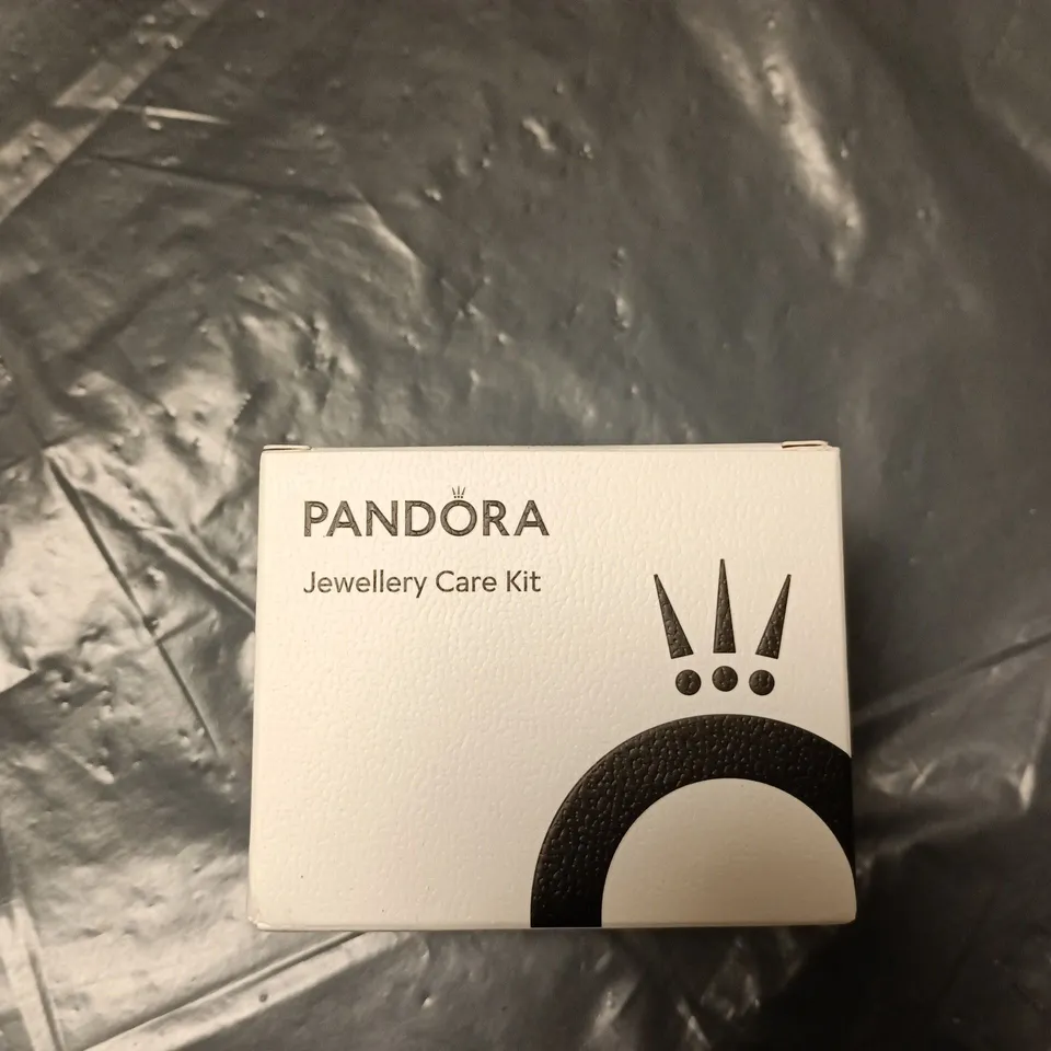 PANDORA JEWELLERY CARE KIT