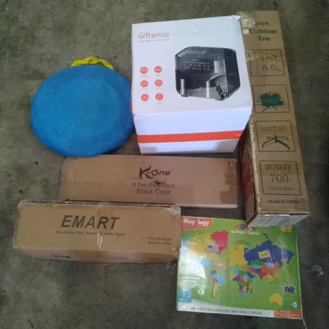 PALLET OF ASSORTED ITEMS INCLUDING GREEN CHRISTMAS TREE, K-ONE 5 TIER SHOE RACK, EMART SINGLE GOLD ROUND BACKDROP STAND, ULTENIC AIR FRYER, POPUP PLAY TENT, MAPOLOGY WORLD WITH FLAGS & CAPITALS