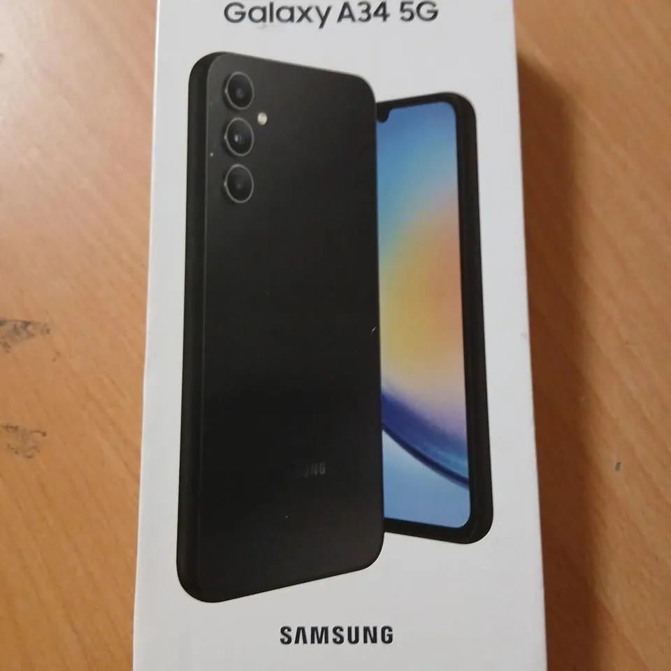 SAMSUNG GALAXY A34 5G – BLACK, BOXED (SEAL IS BROKEN)