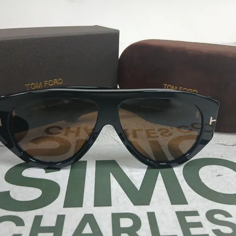 TOM FORD SUNGLASSES – BLACK FRAME WITH BROWN LENSES
