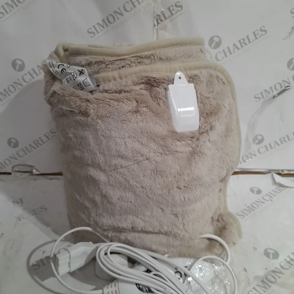 BOXED COZEE HOME VELVETSOFT HEATED THROW IN STONE 