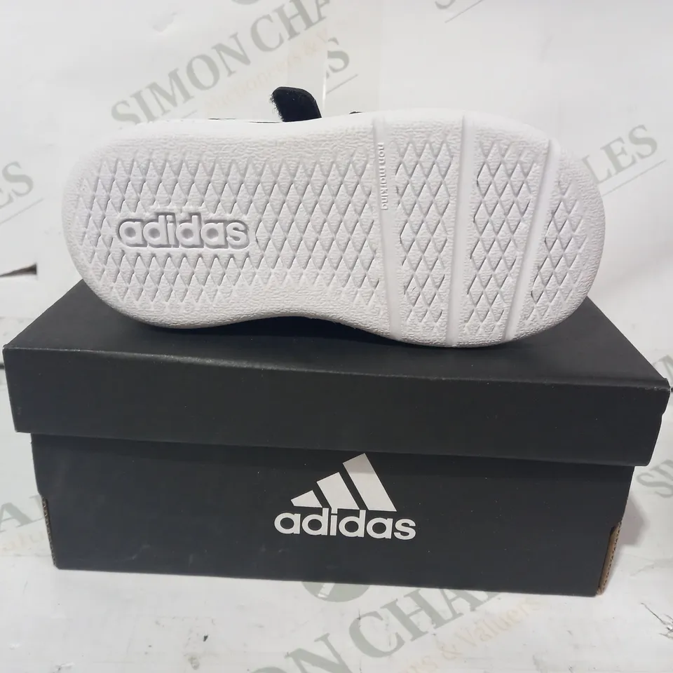BOXED PAIR OF ADIDAS TENSAUR I KIDS SHOES IN BLACK/WHITE UK SIZE 6