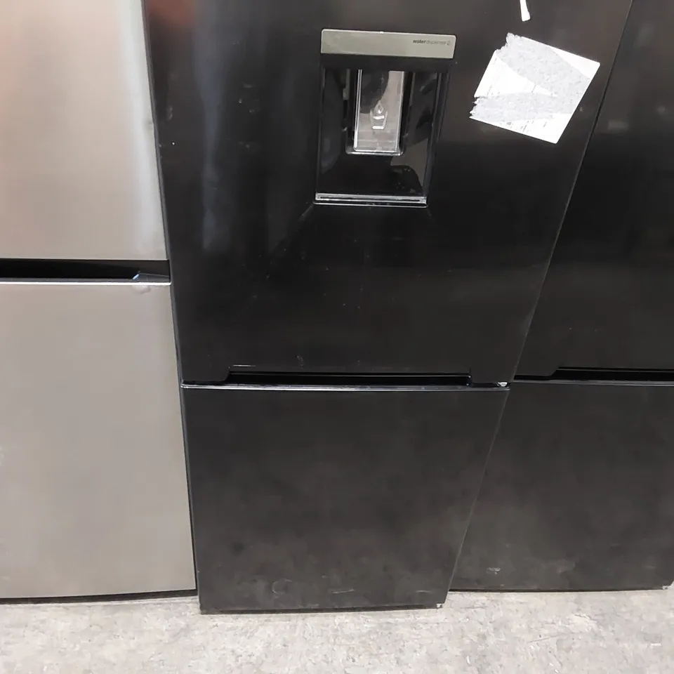 RUSSELL HOBBS FREESTANDING 30/70 FRIDGE FREEZER WITH WATER DISPENSER - BLACK