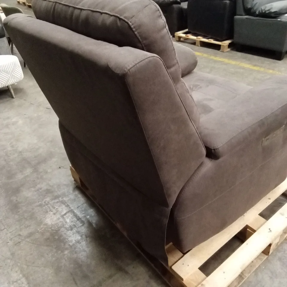QUALITY DESIGNER POWER RECLINER ARMCHAIR