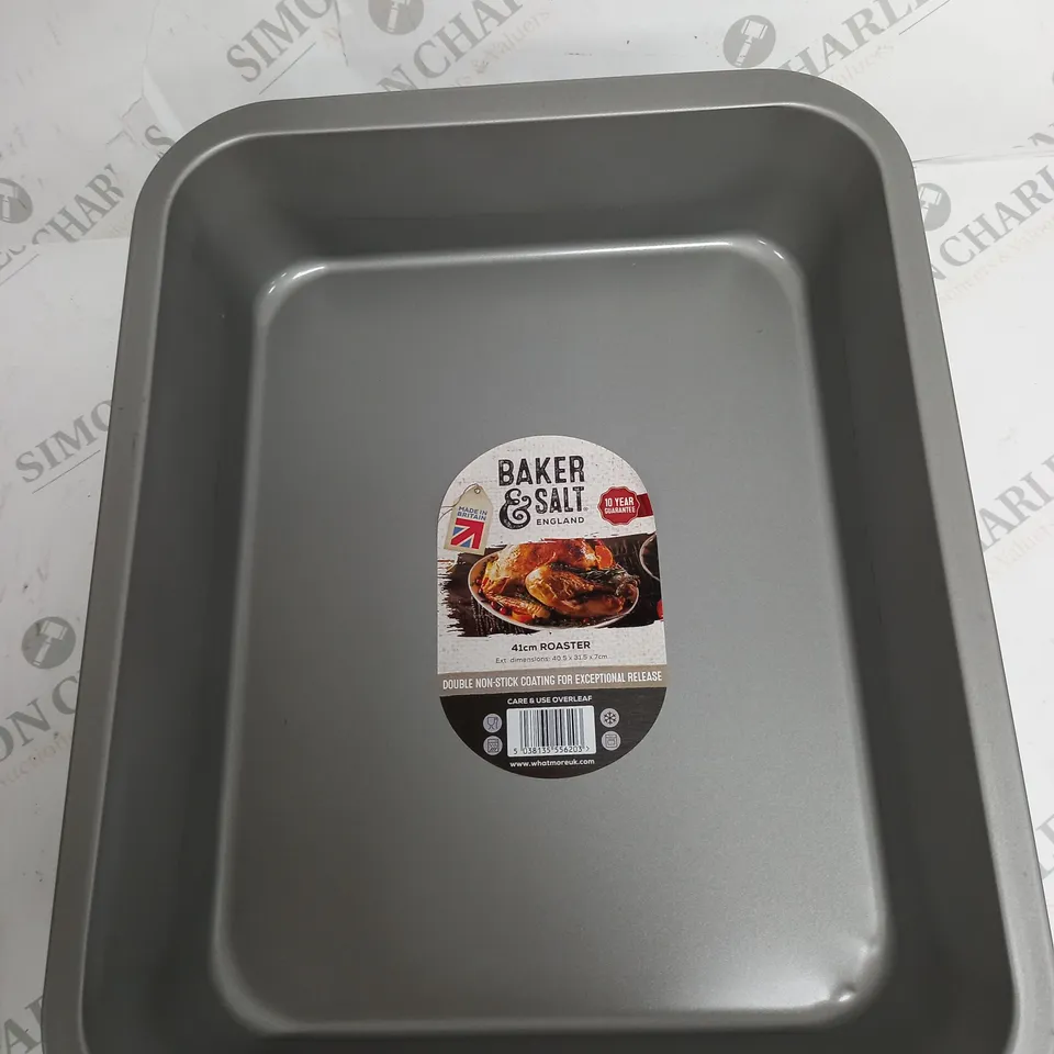 SET OF 5 SILVER BAKING TRAY