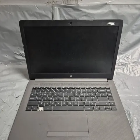 HP 240 G7 NOTEBOOK PC