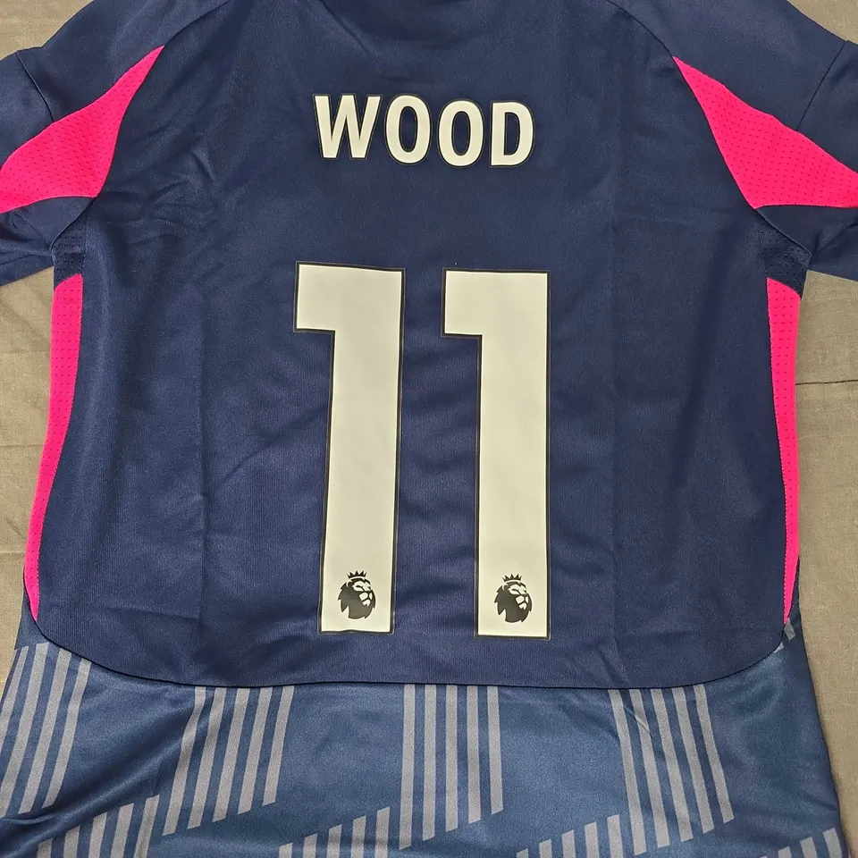 ADIDAS KID'S NOTTINGHAM FOREST AWAY JERSEY SIZE 7-8 YEARS
