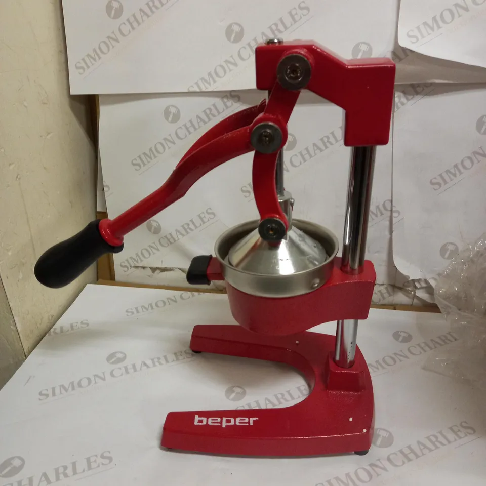 BEPER MD.404 MANUAL LEVER CITRUS JUICE PRESSER