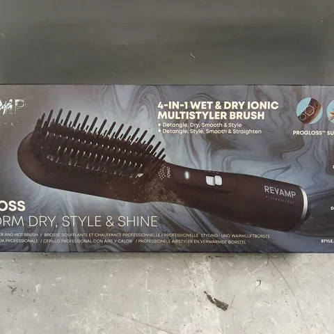 REVAMP PROGLOSS DEEP FORM AIR STYLER HOT BRUSH